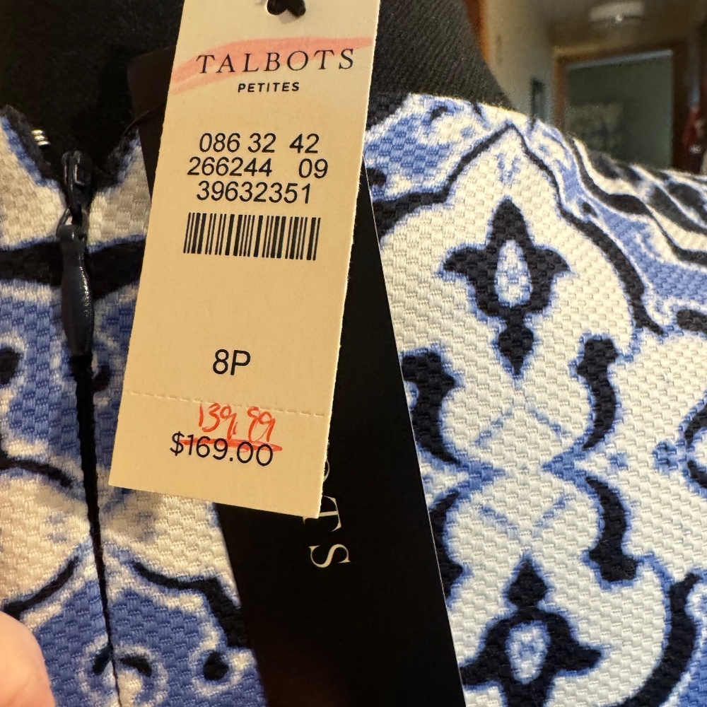 LOW PRICE!****TALBOTS****NWT Fully-Lined  Dress Blue/White Medallion Print -8P - Picture 5 of 15